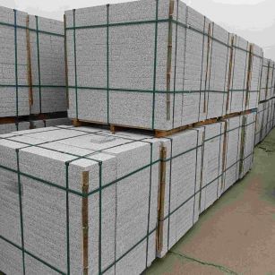 江苏 白麻花岗岩石材荔枝面地铺石（300*600*50）