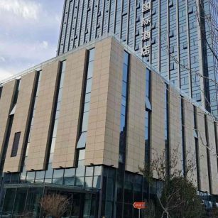 江苏 黄金麻花岗岩外墙干挂