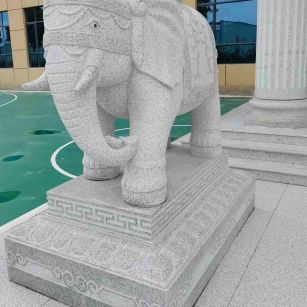 江苏 白麻花岗岩动物异形石雕-大象
