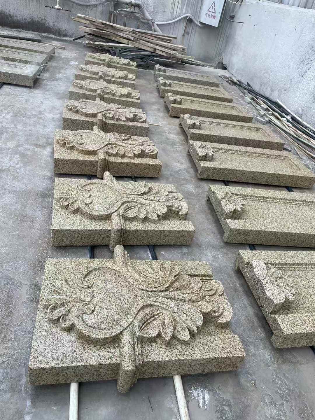 江苏 黄金麻花岗岩别墅外墙雕刻板