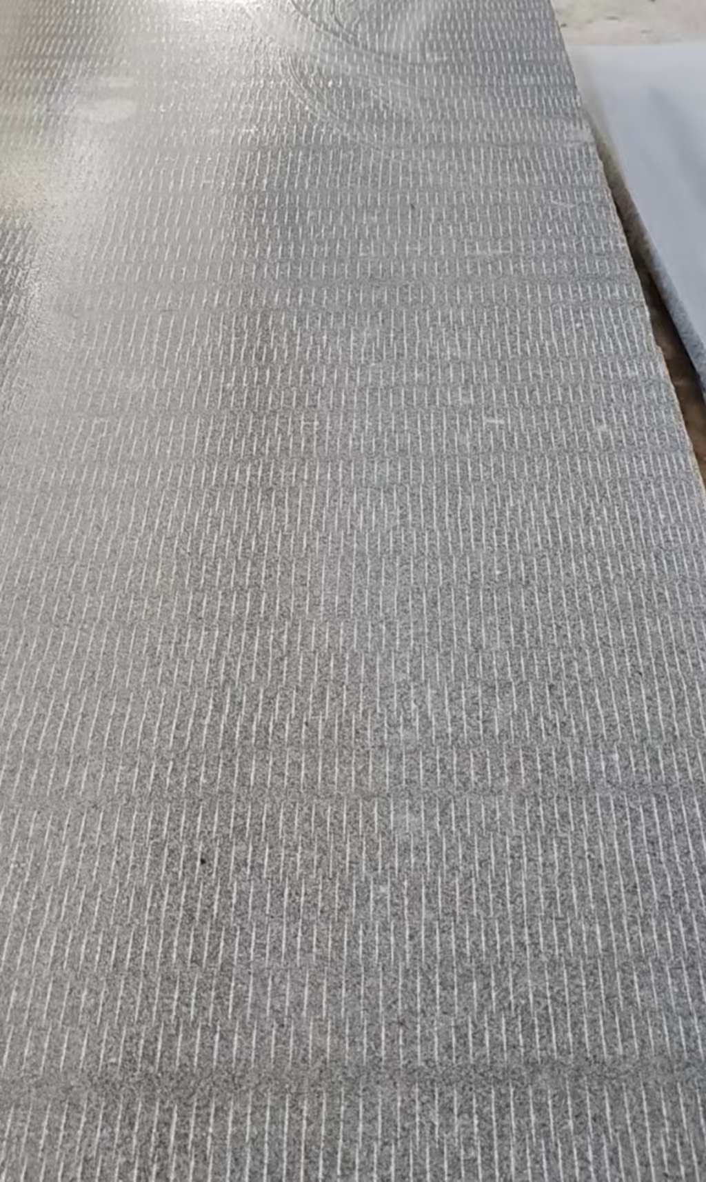 江苏 芝麻灰花岗岩斧剁面，刀斩面