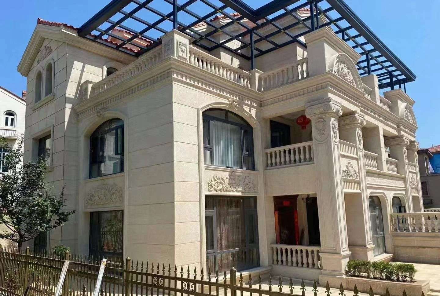 江苏 黄金麻花岗岩荔枝面别墅外墙干挂