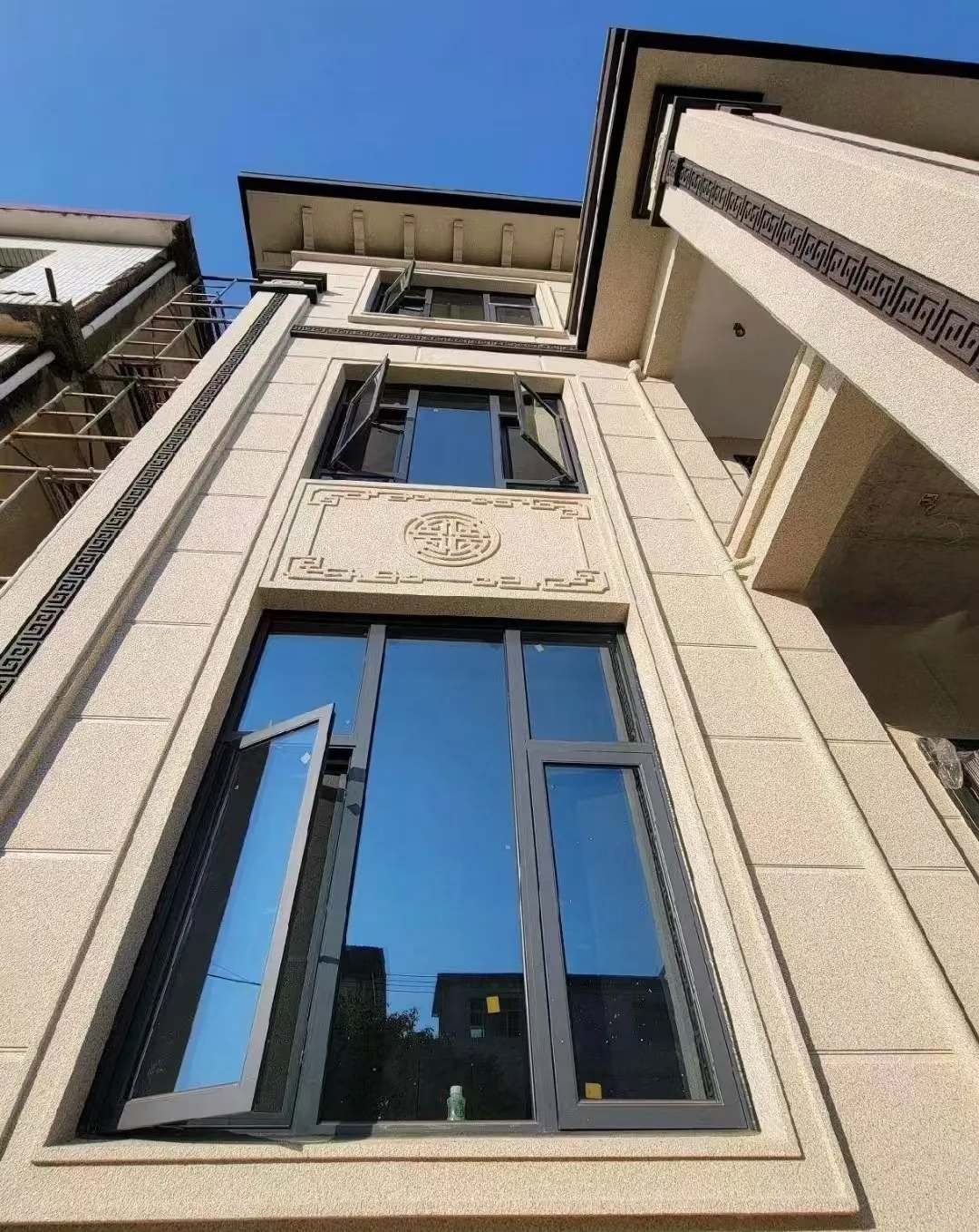 江苏 黄金麻荔枝面别墅外墙干挂效果展示