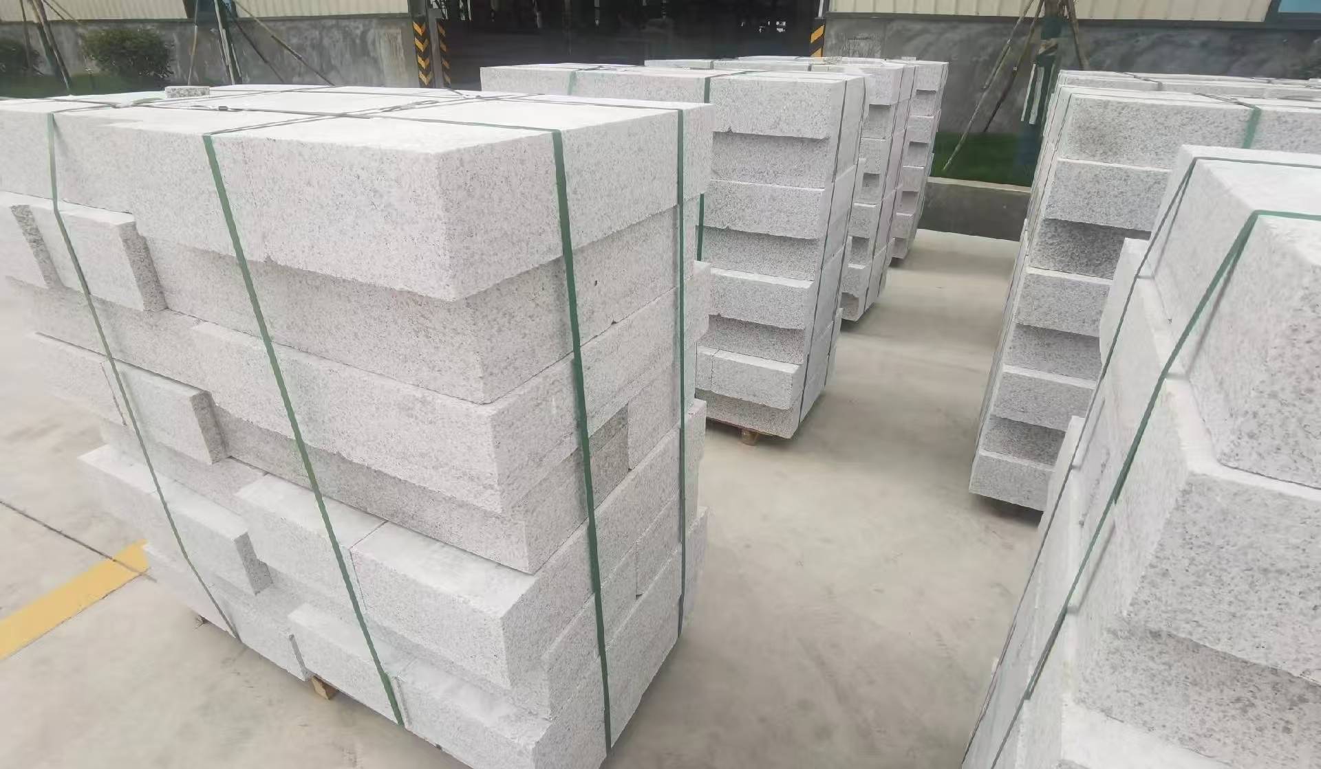 江苏 白麻花岗岩路沿石，立缘石，平缘石，路牙石，道牙石，马路牙子等